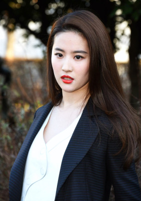 Yifei Liu pic #1120439