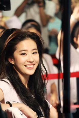 Yifei Liu pic #1120328