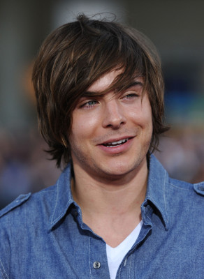 Zac Efron pic #161701