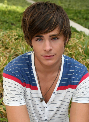 Zac Efron pic #189832