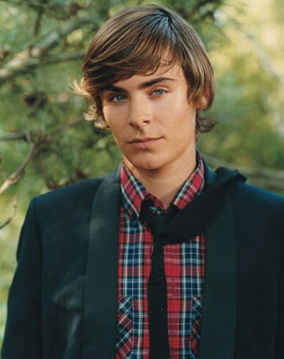 Zac Efron pic #137279