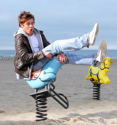 Zac Efron pic #214508