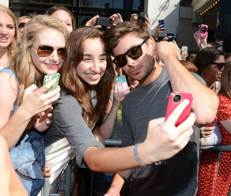 Zac Efron pic #667495