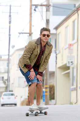 Zac Efron pic #581120