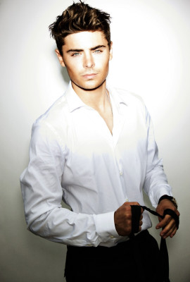 Zac Efron pic #581122