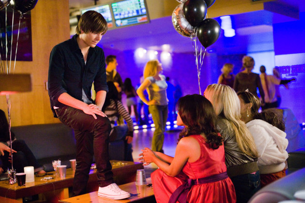 Zac Efron pic #544946