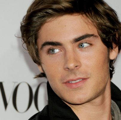 Zac Efron pic #202775
