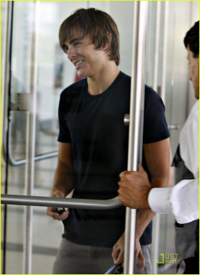 Zac Efron pic #167962