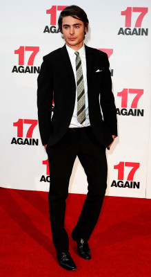 Zac Efron pic #139698