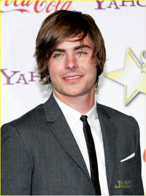 Zac Efron pic #144691
