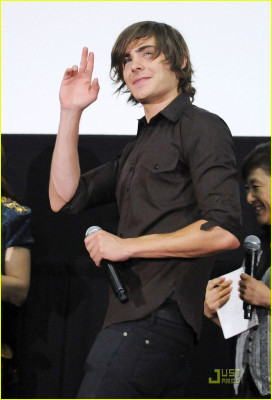 Zac Efron pic #156942