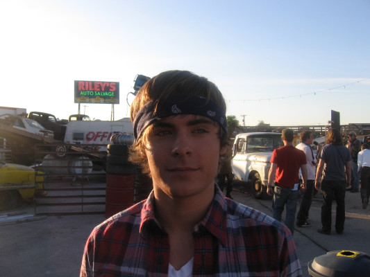 Zac Efron pic #549861