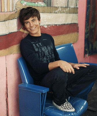 Zac Efron pic #559402