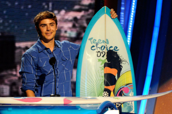 Zac Efron pic #213410