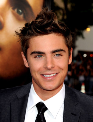 Zac Efron pic #272392