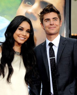 Zac Efron pic #272409