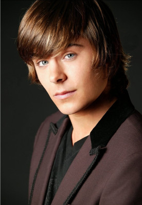 Zac Efron pic #552422