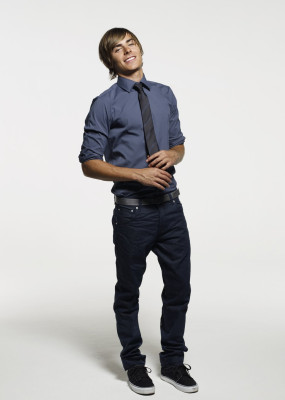 Zac Efron pic #881921