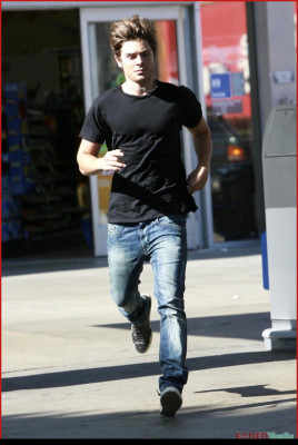 Zac Efron pic #172839