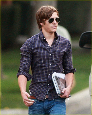 Zac Efron pic #134613