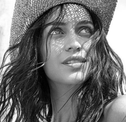 Zaira Nara pic #1065519