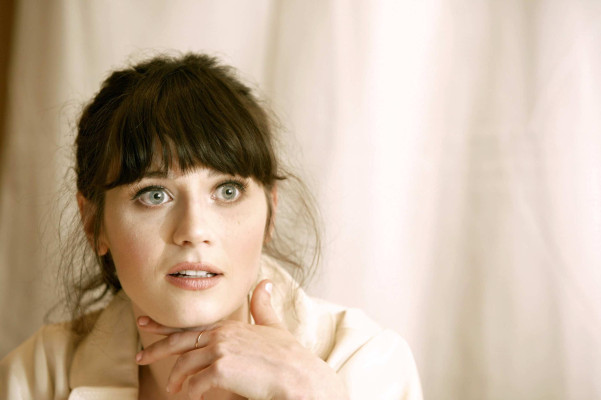 Zooey Deschanel pic #144136