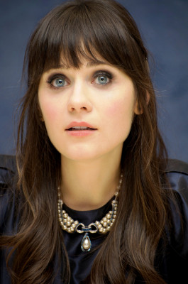 photo 8 in Zooey Deschanel gallery [id368276] 2011-04-14 00:00:00