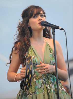 Zooey Deschanel pic #686112