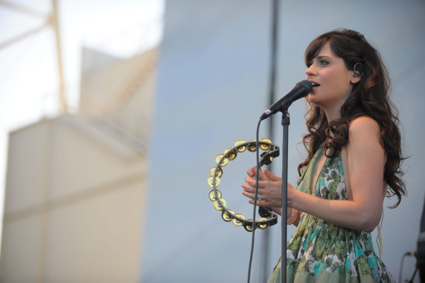 Zooey Deschanel pic #685889