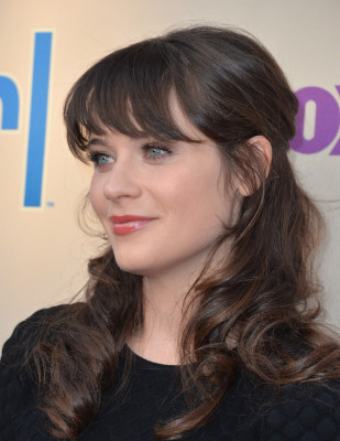 Zooey Deschanel pic #685935