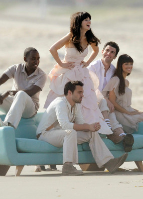 Zooey Deschanel pic #479621