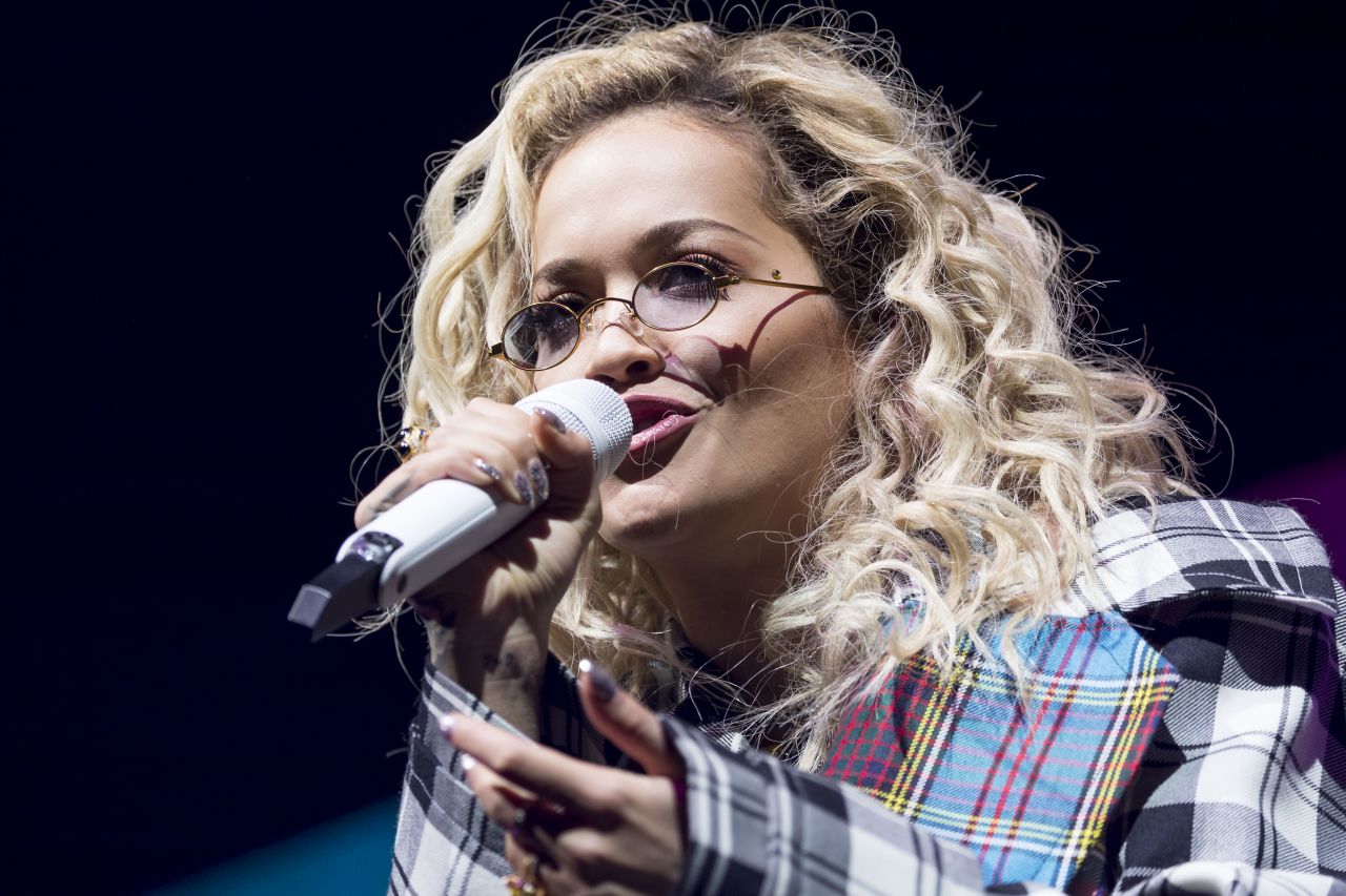 Rita Ora – Performs Live in Glasgow