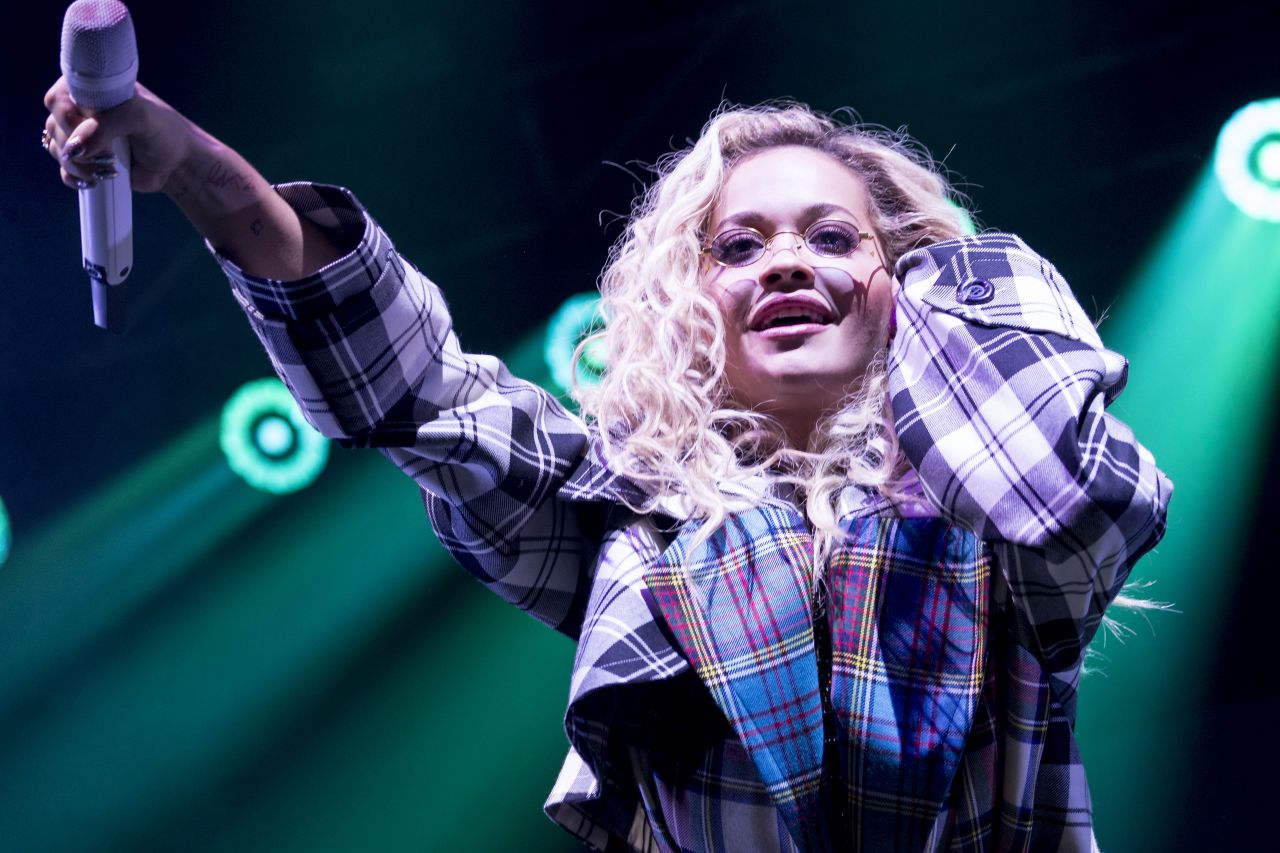Rita Ora – Performs Live in Glasgow