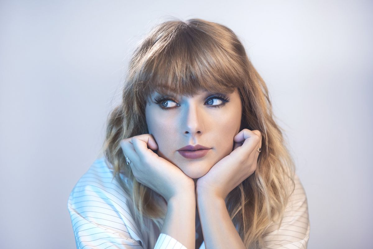 Taylor Swift for AT&T Taylor Swift Now 2017 Promoshoot