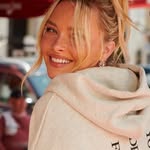 Camille Kostek Instagram Icon