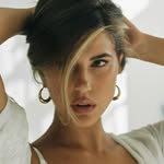 Kara del Toro Instagram Icon