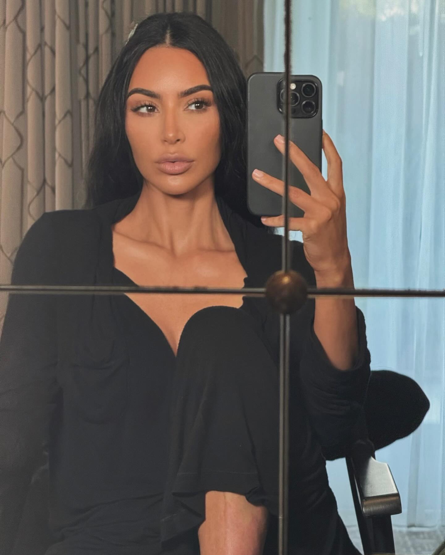 Kim Kardashian Instagram ThePlace2