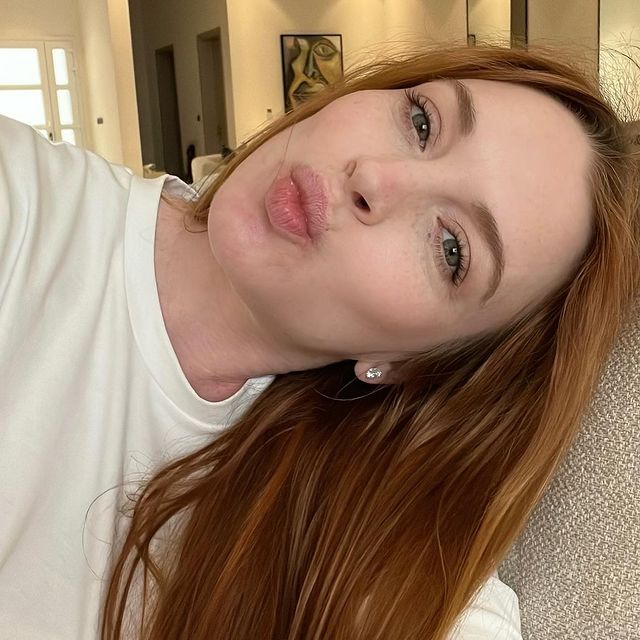 Lindsay Lohan instagram post 444204