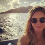 Michelle Pfeiffer Instagram Icon