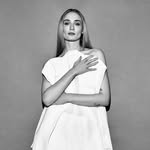 Sophie Turner (actress) Instagram Icon