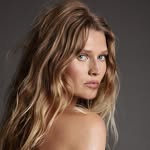 Toni Garrn Instagram Icon