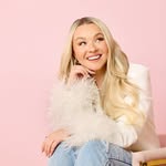 Torri Webster Instagram Icon