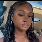 Zuri Tibby Instagram Icon