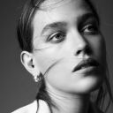 Victoria Pedretti icon 128x128
