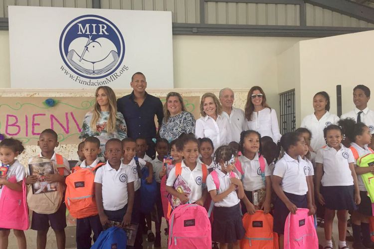 Jennifer Lopez and Alex Rodriguez Dance With Marc Anthony in Dominican Republic