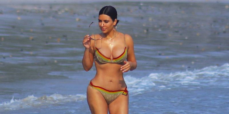 Kim Kardashian's Retro Swimsuit Style