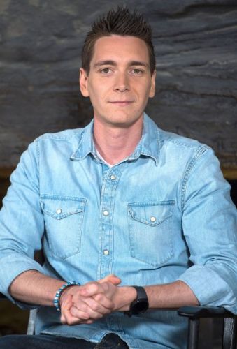 Fred Weasley May Be On Tinder, But James Phelps Can't!