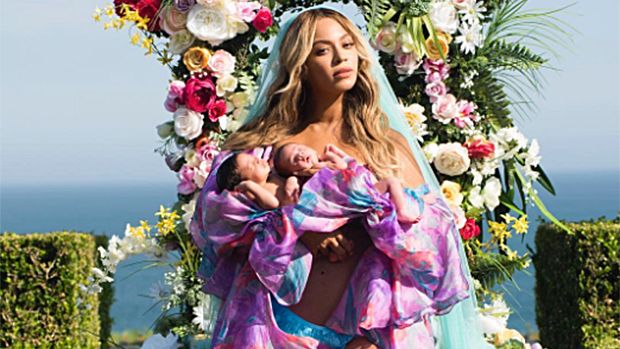 First Photo Of Beyonce's Twins On The Web