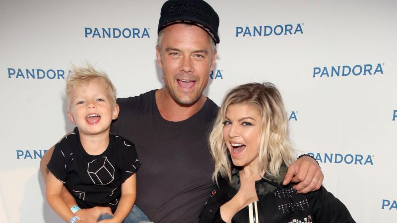 Split Of Fergie and Josh Duhamel