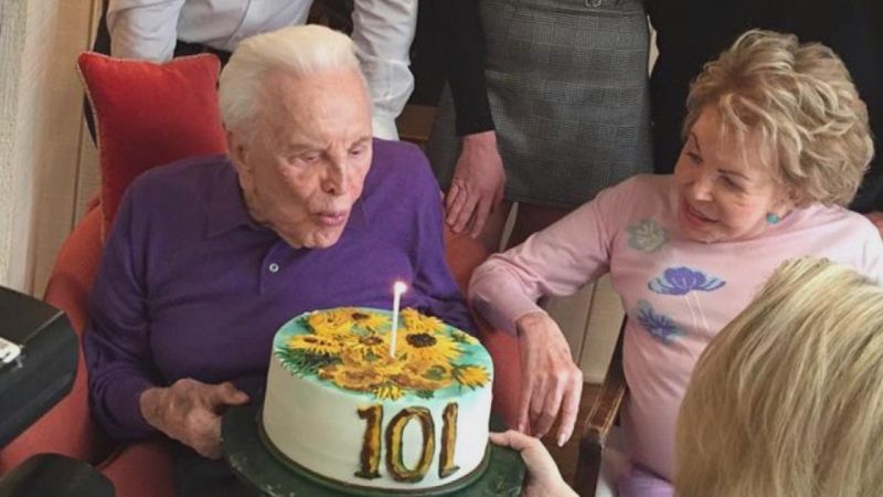 Kirk Douglas Received 2 Birthday Cakes When He Turned 101!